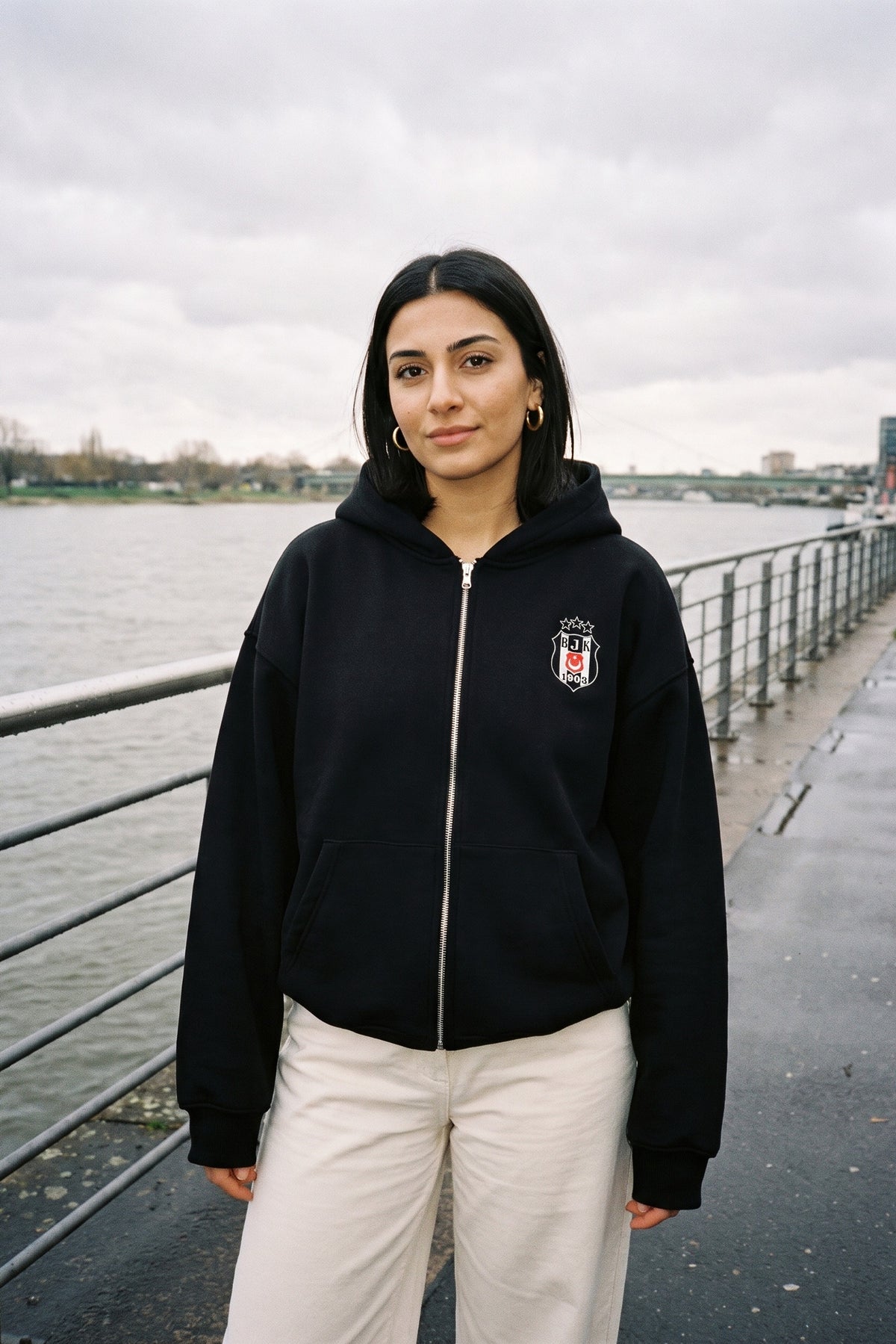 Beşiktaş Oversized Zipper Hoodie in Schwarz (Black)