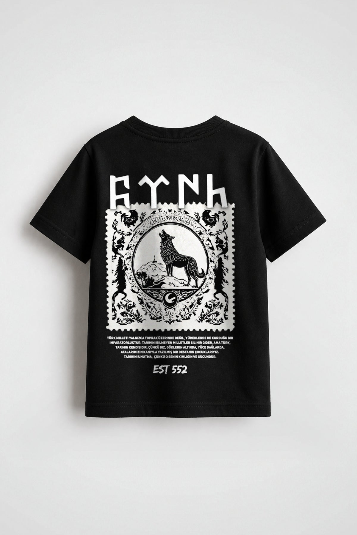 Göktürk Kids T-Shirt in Schwarz – Rückenprint