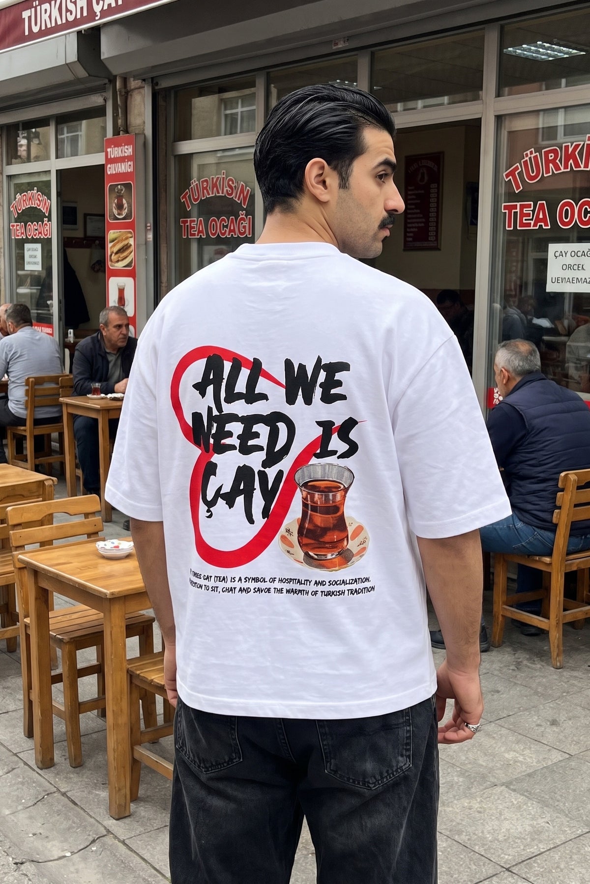 REALSTIL Need Çay Oversized T-Shirt White – Model Herren