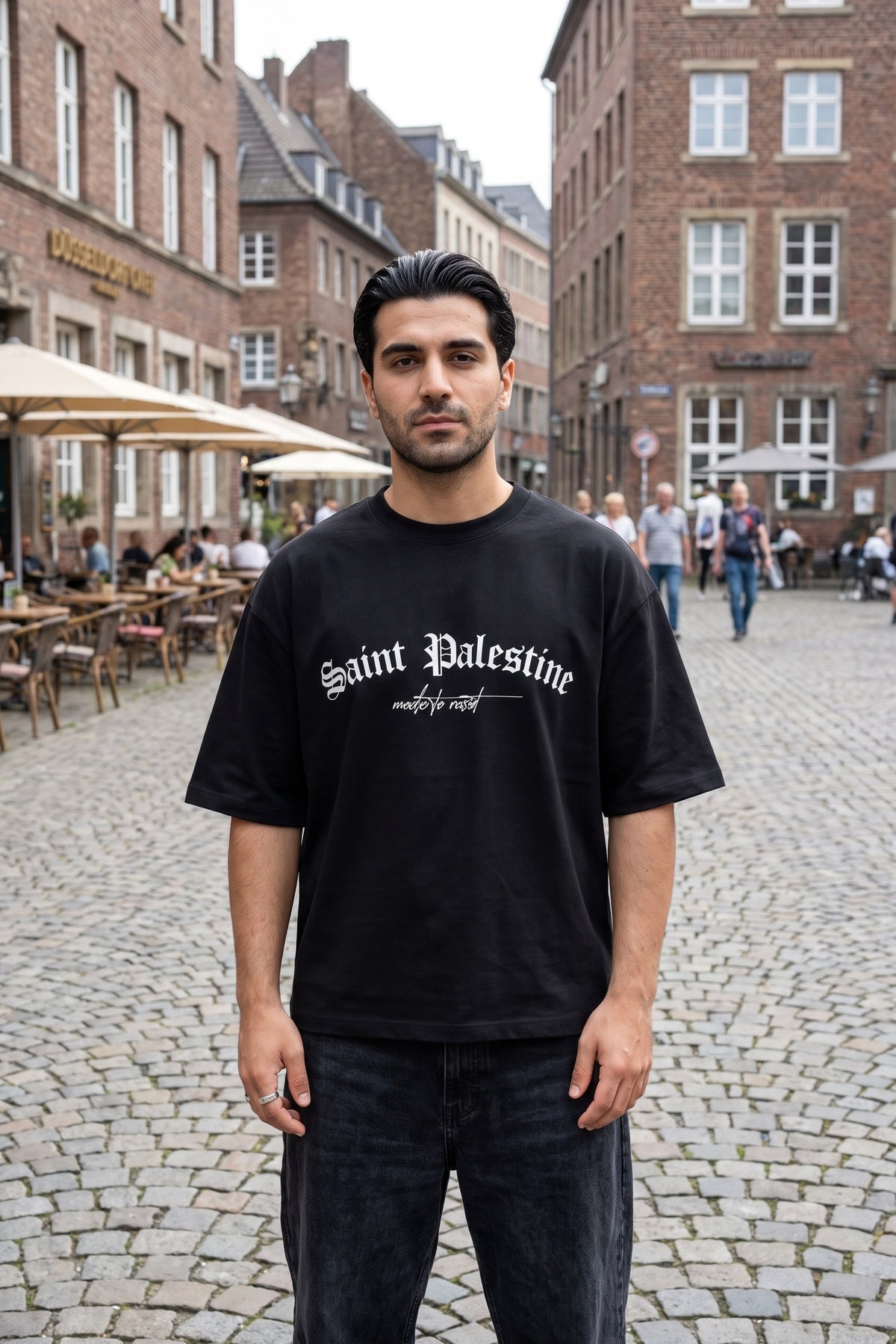 REALSTIL Saint Palestine Oversized T-Shirt Black – Model Herren