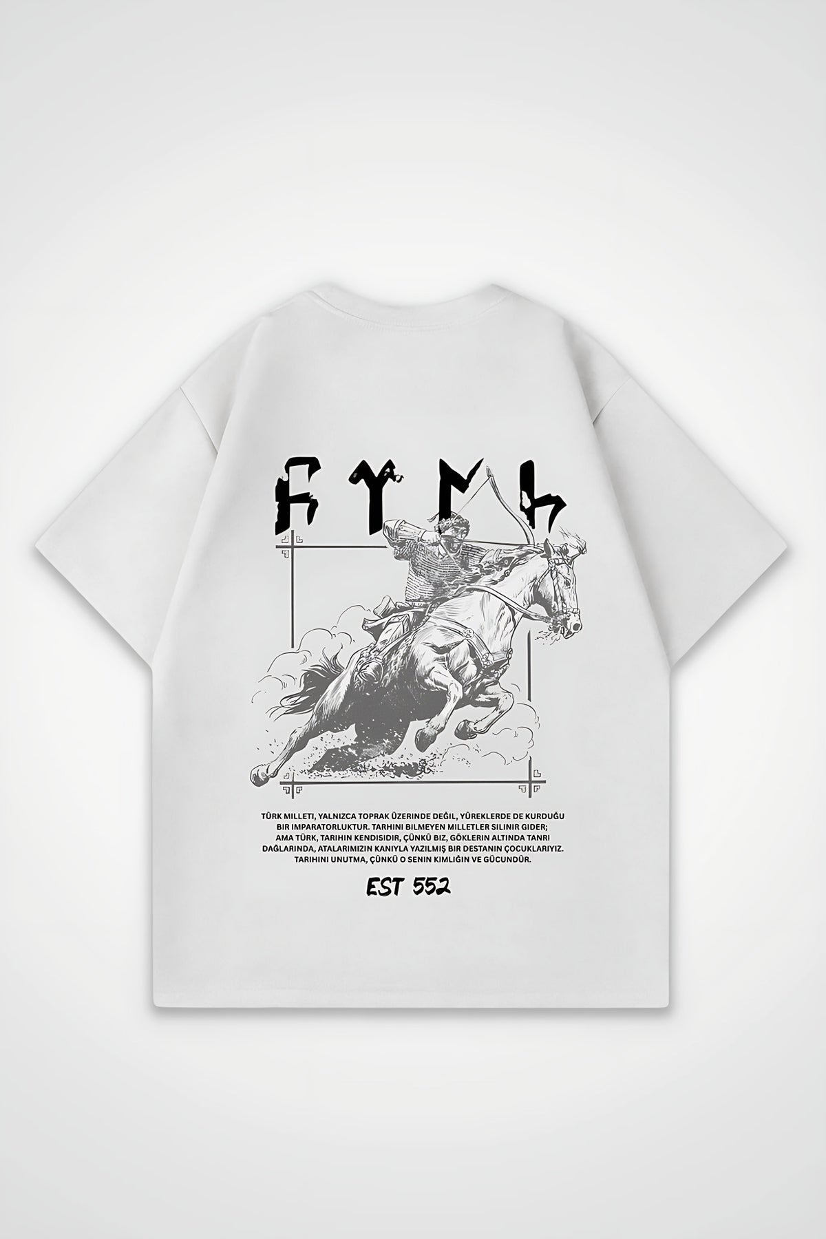 Göktürk Oversized T-Shirt – Yurt in Weiß (White) – Backprint-Design