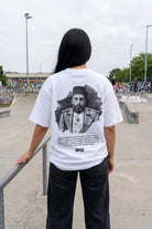 REALSTIL Abdülhamid Sultan Oversized T-Shirt White – Model Damen