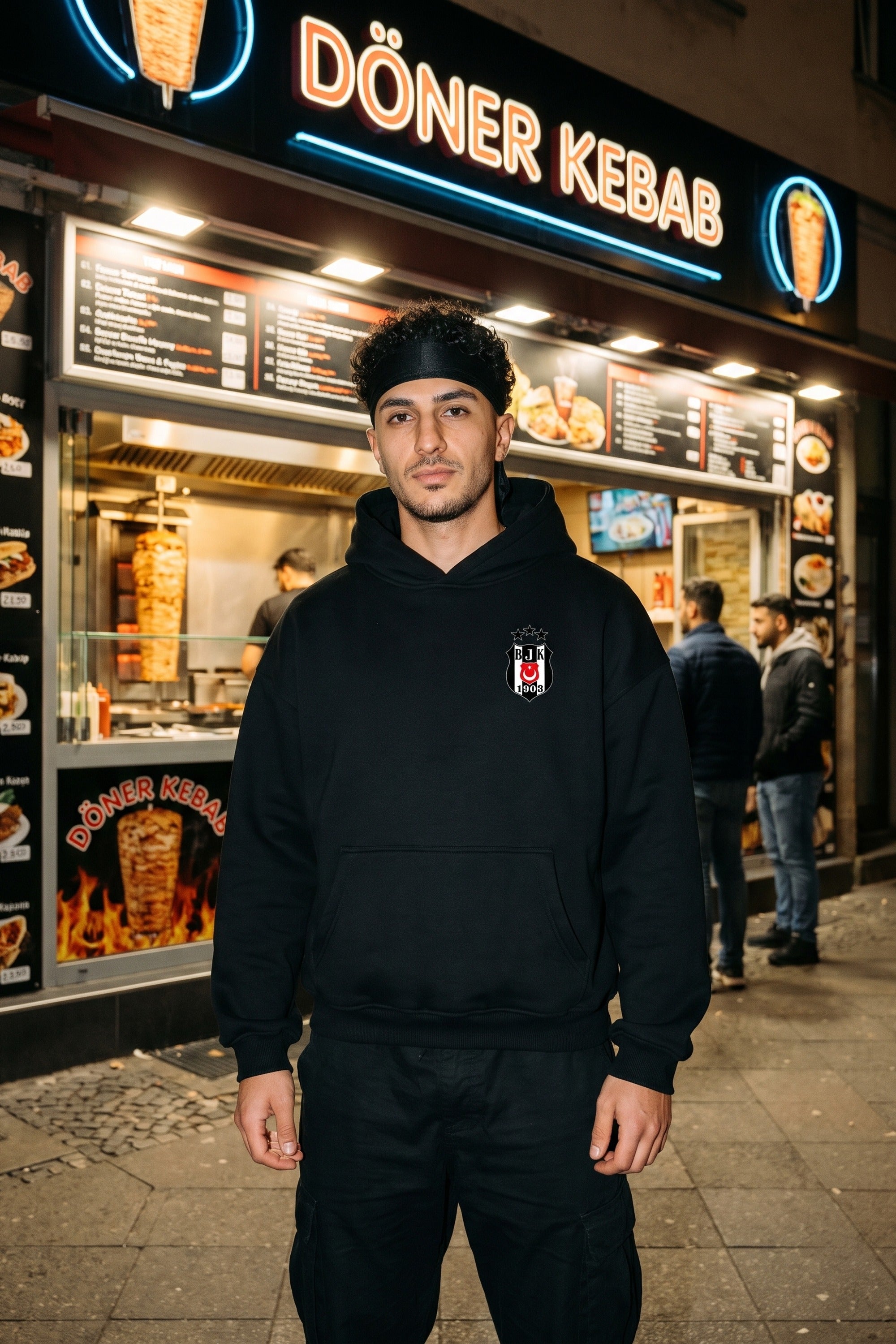 REALSTIL Beşiktaş Oversized Hoodie Black – Model Herren