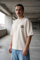 REALSTIL Fenerbahçe Oversized T-Shirt Sand – Model Herren