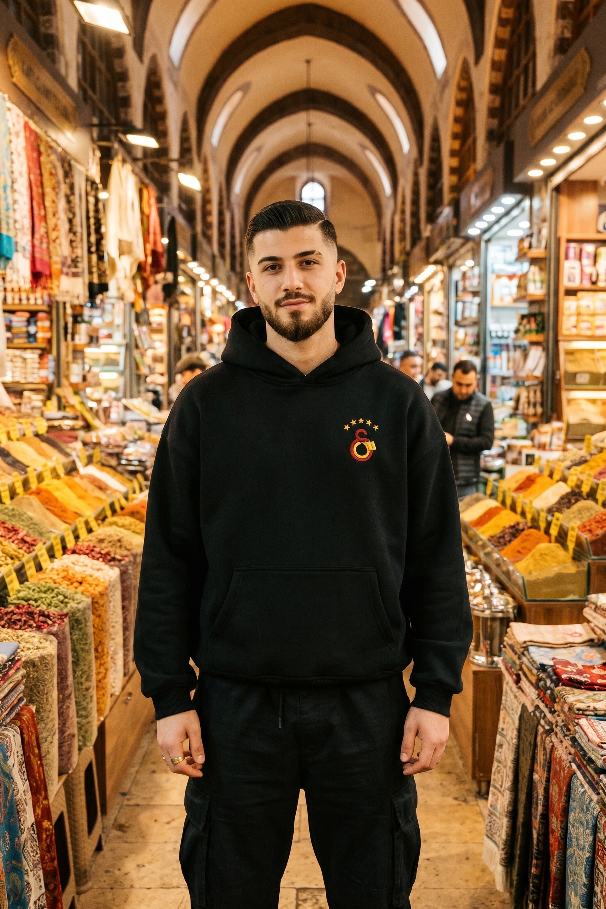 REALSTIL Galatasaray Oversized Hoodie Black – Model Herren