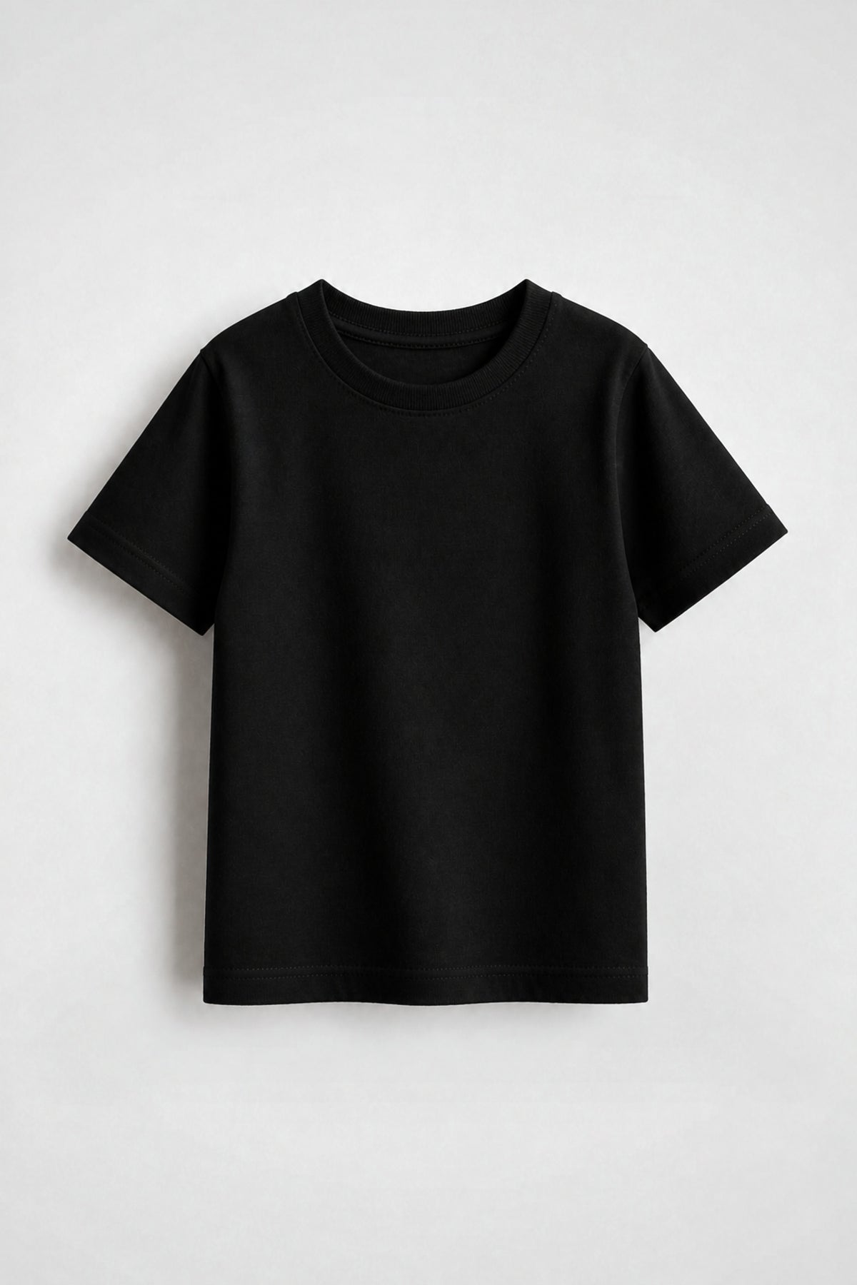 Göktürk Kids T-Shirt in Schwarz – Vorderseite