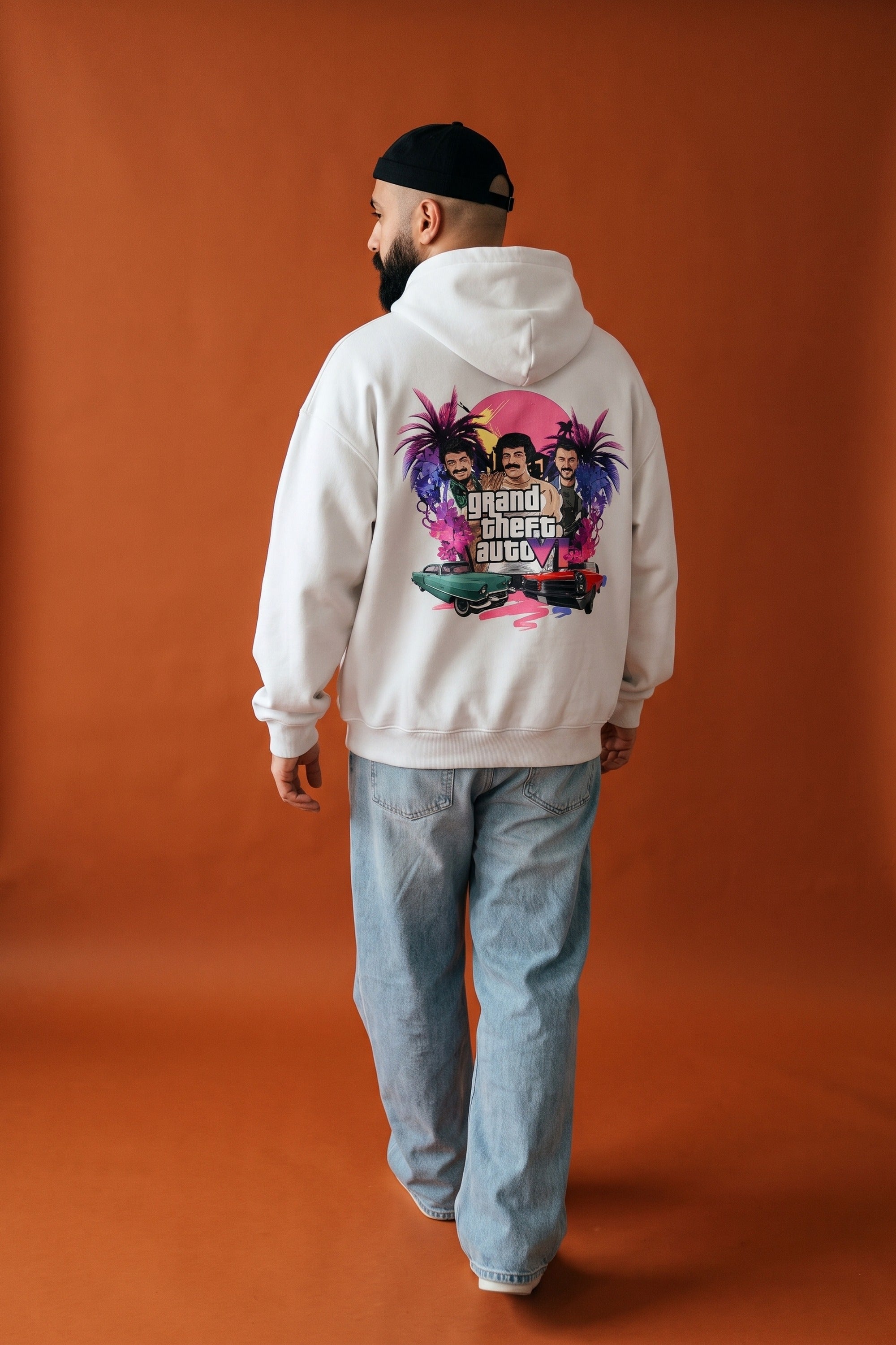REALSTIL GTA IV Oversized Hoodie White – Model Herren