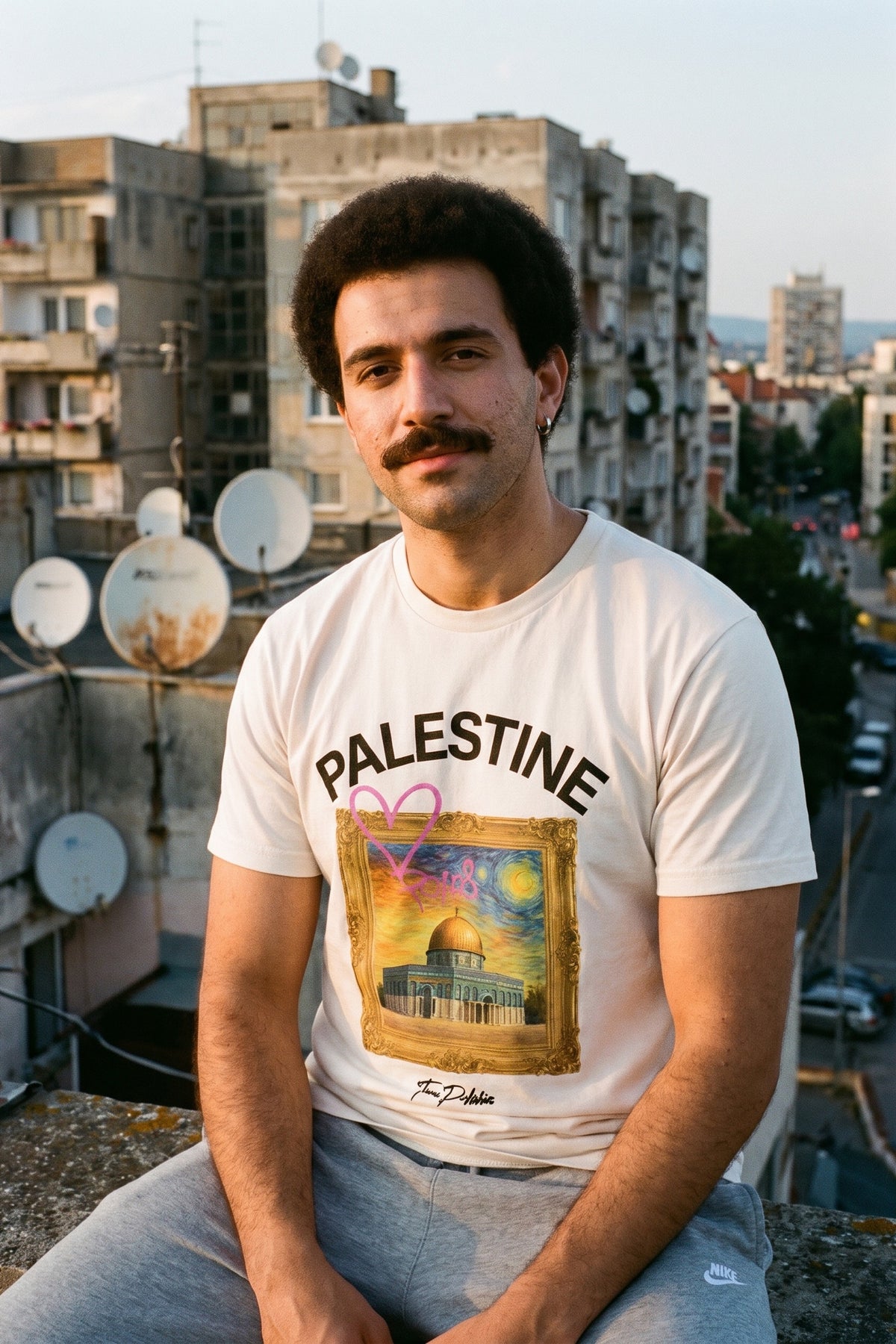 REALSTIL Palestine Regular Fit T-Shirt Vintage White – Model Herren