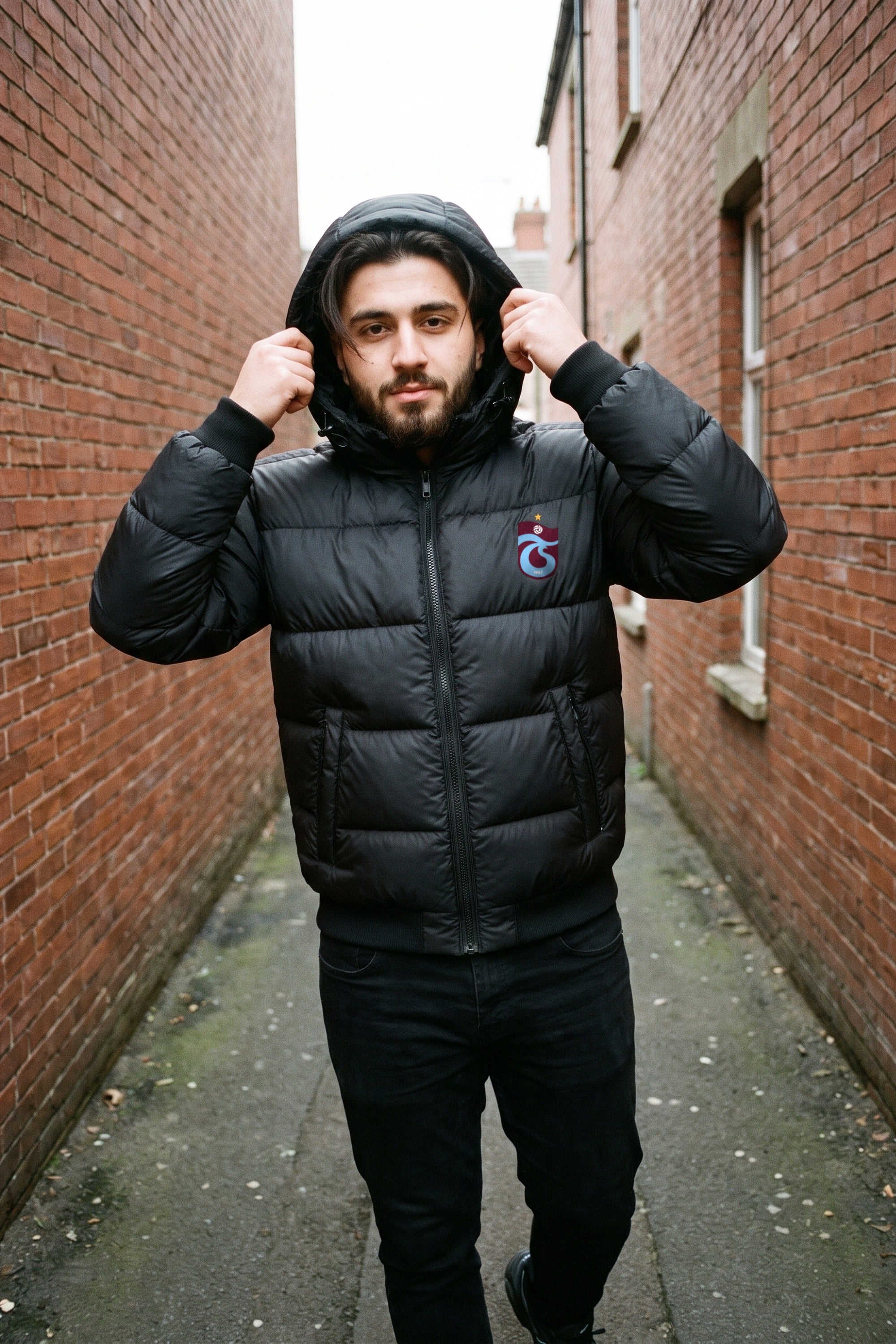 Trabzonspor Steppjacke in Schwarz – Model-Foto Herren