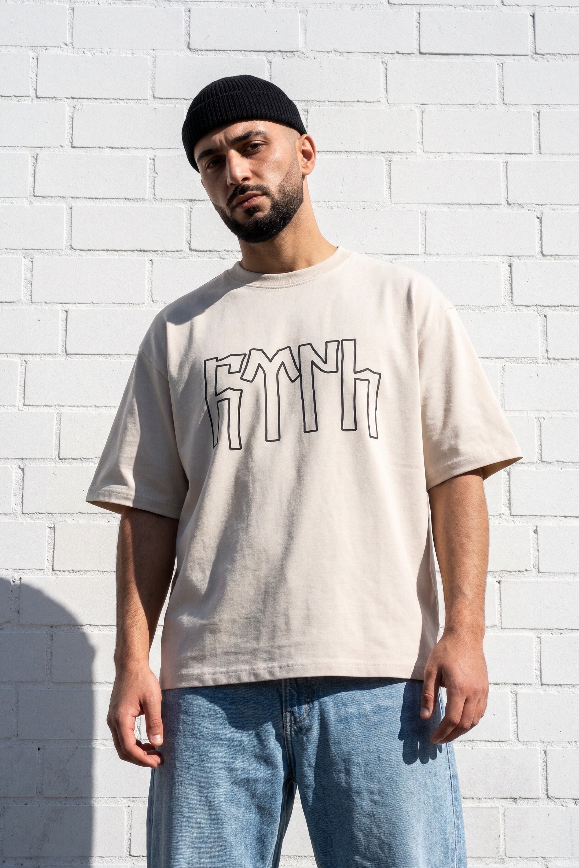REALSTIL Türk Oversized T-Shirt Sand – Model Herren