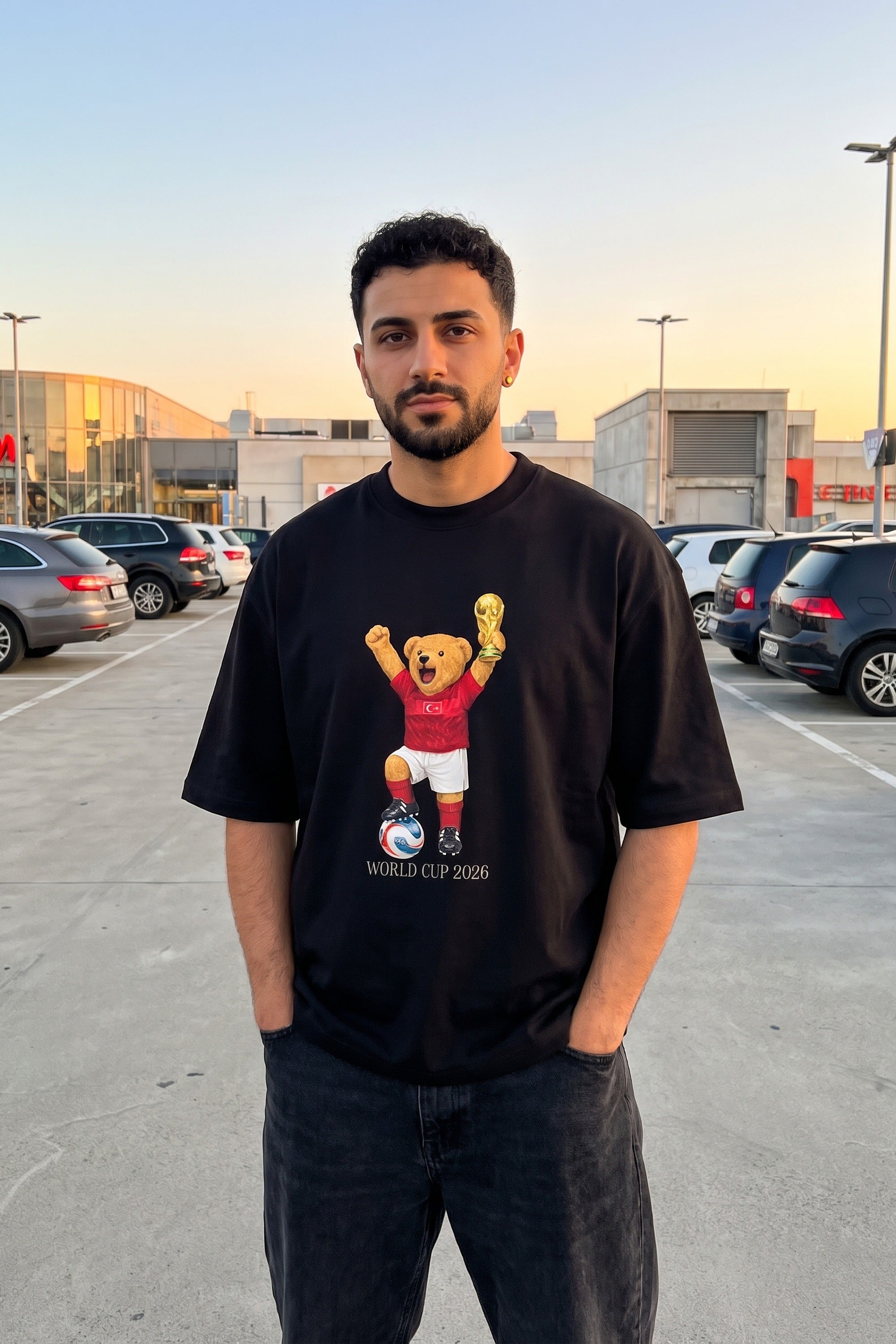 REALSTIL Türkiye Oversized T-Shirt Black – Model Herren