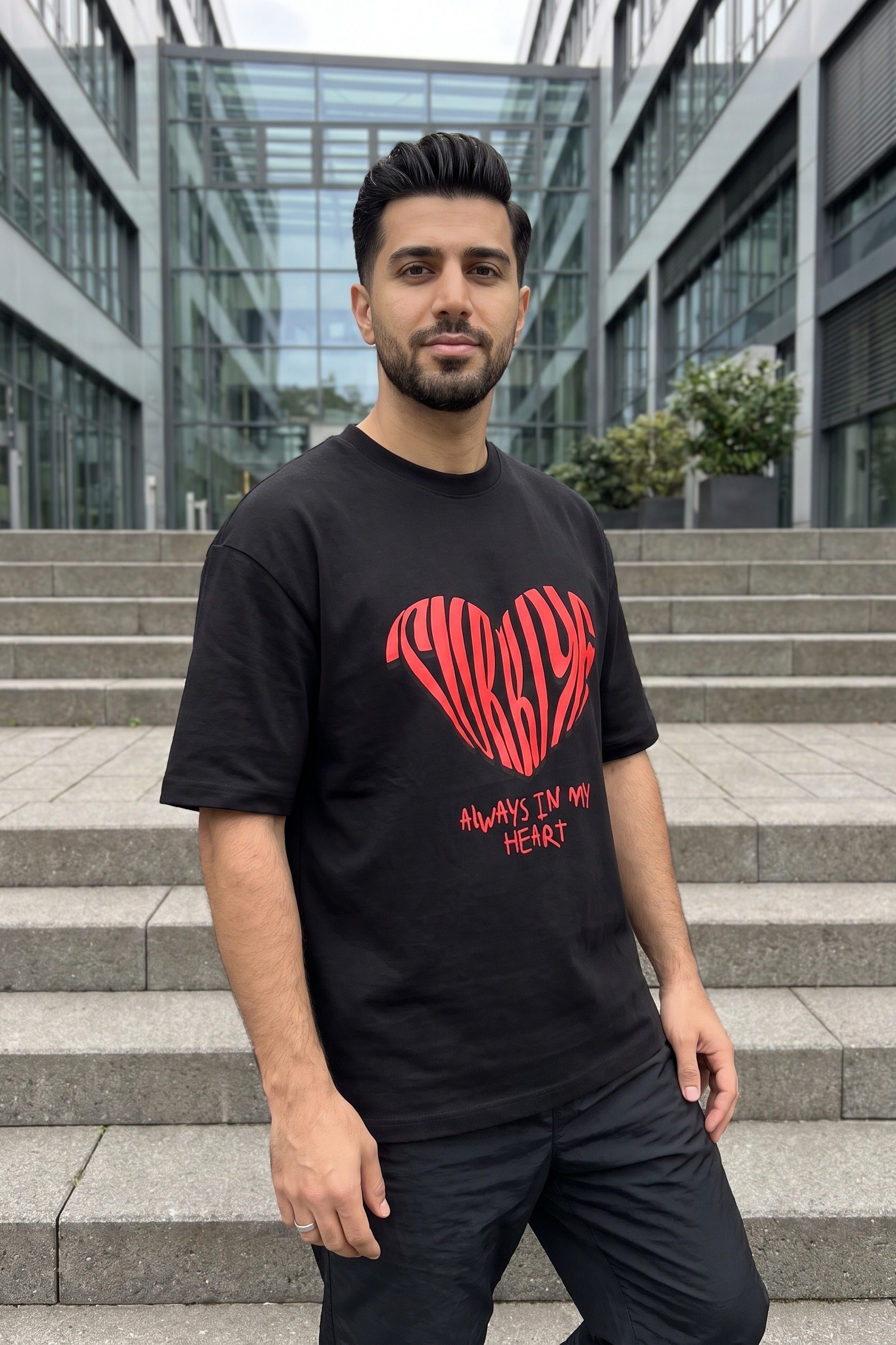 REALSTIL Türkiye Oversized T-Shirt Black – Model Herren